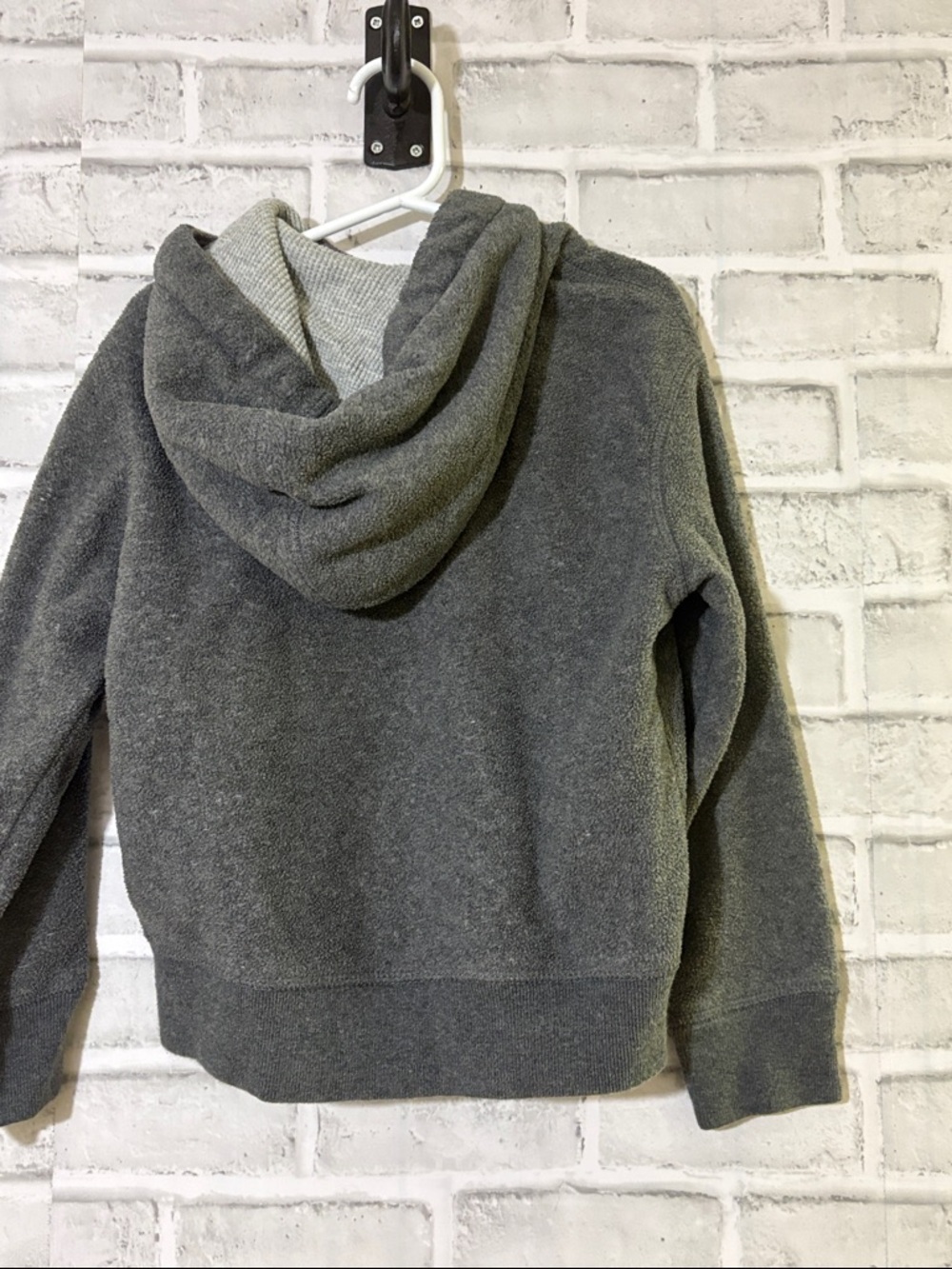 4/$20 GAP Charcoal Gray Hooded Zip Sweatshirt with Logo kids - Picture 6 of 6